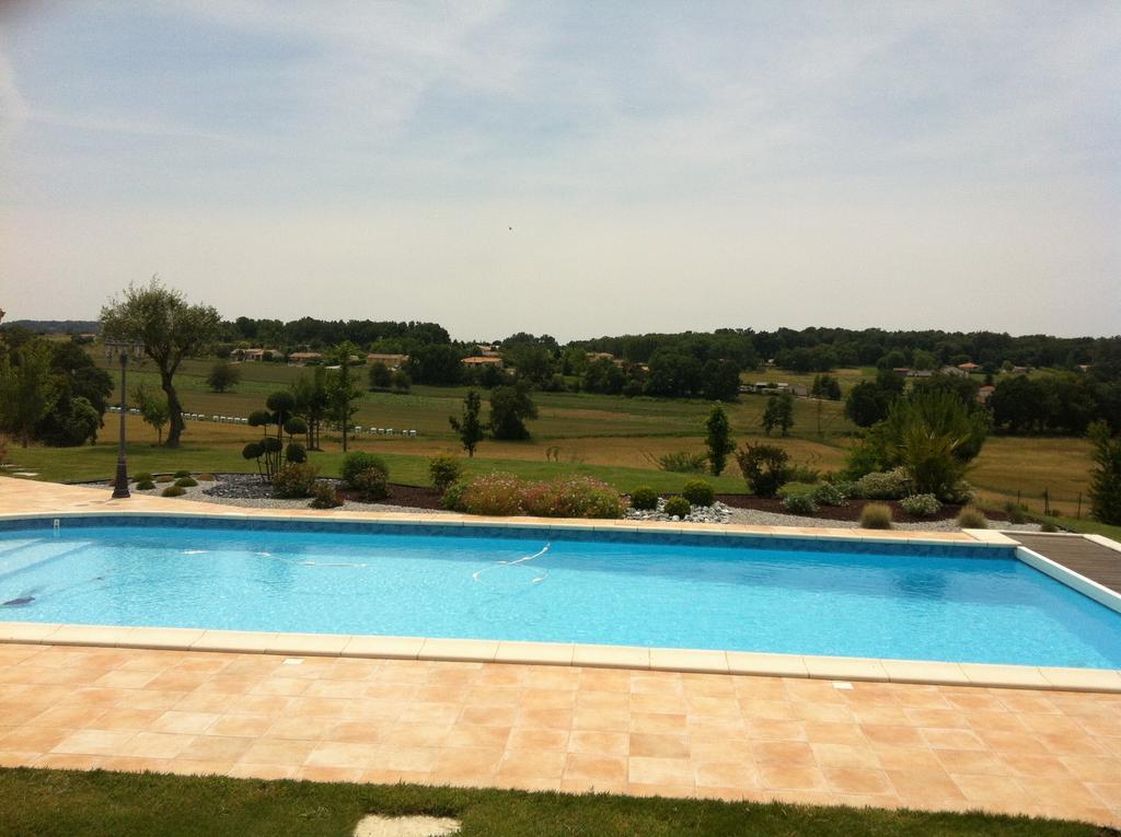 Le Clos Castel - Gite Equipe Casteljaloux Exterior photo